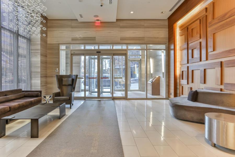 Skyline Suites - Walk To Mtcc, Acc, Rogers Centre & Entertainment District 토론토 외부 사진