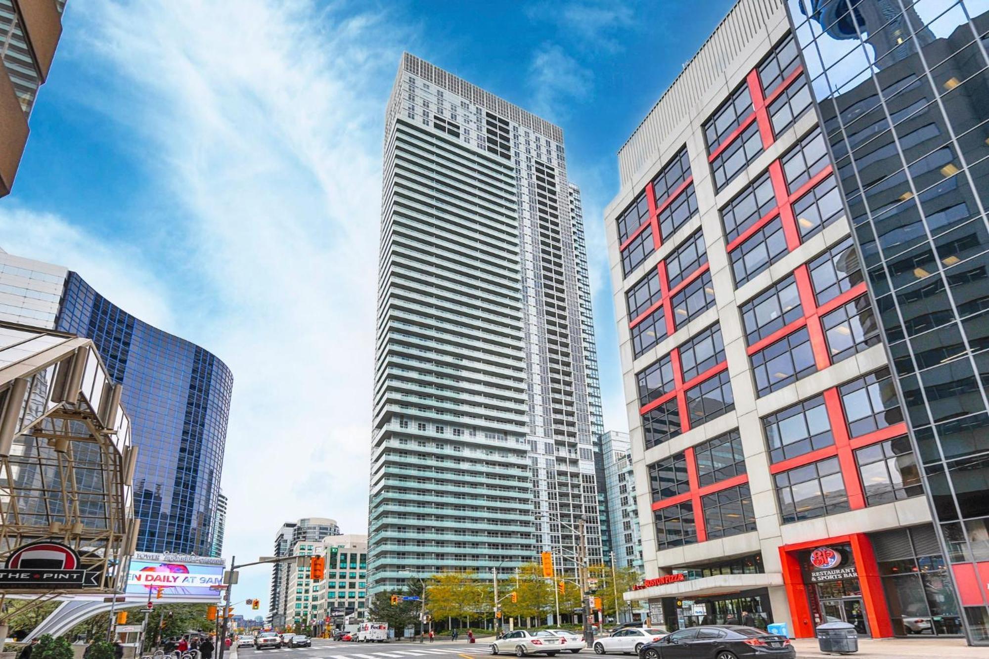 Skyline Suites - Walk To Mtcc, Acc, Rogers Centre & Entertainment District 토론토 외부 사진