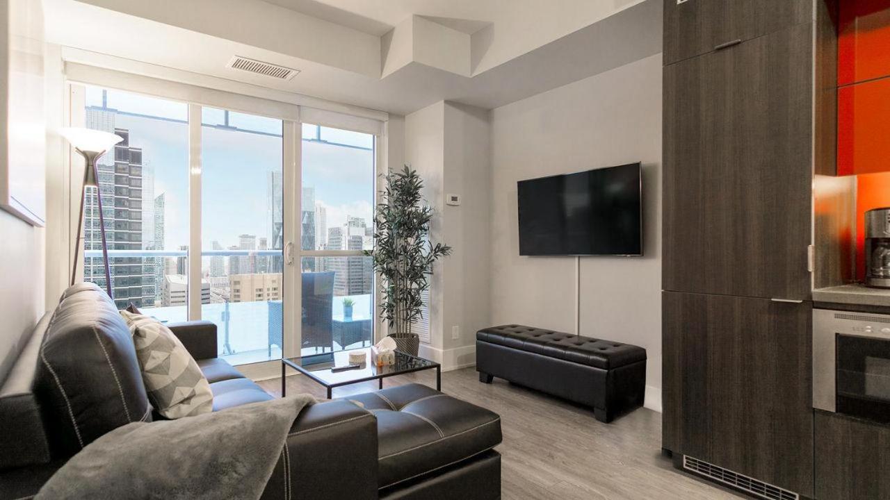 Skyline Suites - Walk To Mtcc, Acc, Rogers Centre & Entertainment District 토론토 외부 사진