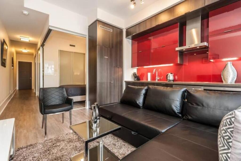 Skyline Suites - Walk To Mtcc, Acc, Rogers Centre & Entertainment District 토론토 외부 사진